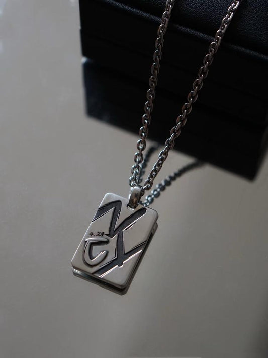 The names on this necklace symbolize the special people in your life---Valentine's Day gift